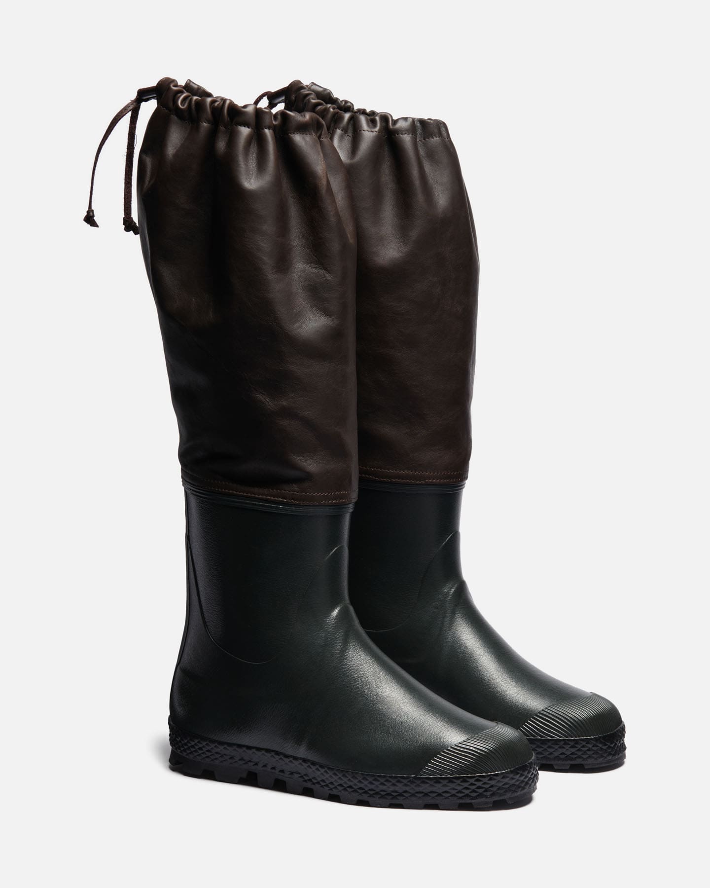 Rain boots treebark