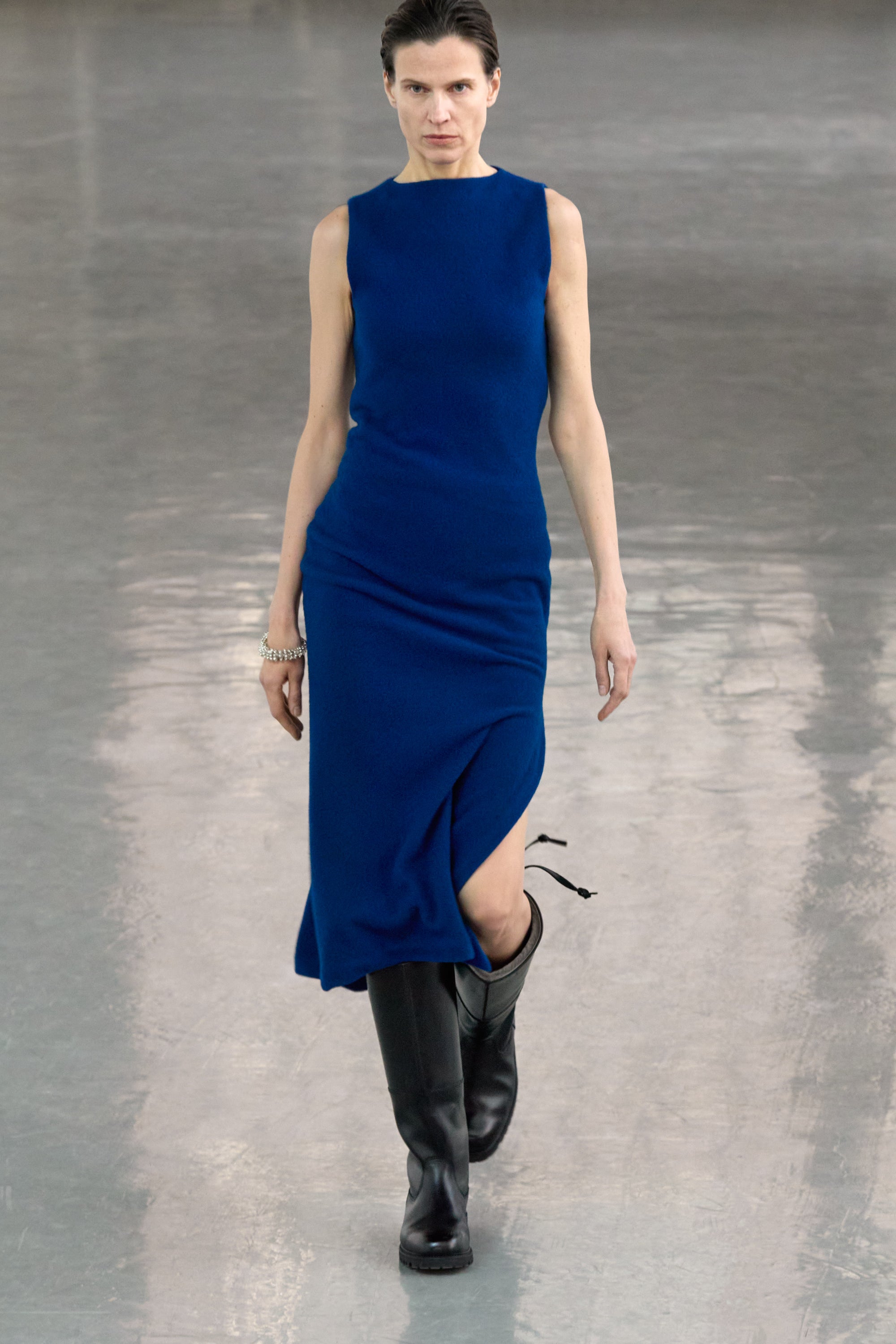RIER, product: Fleece dress indigo (fig. 3)