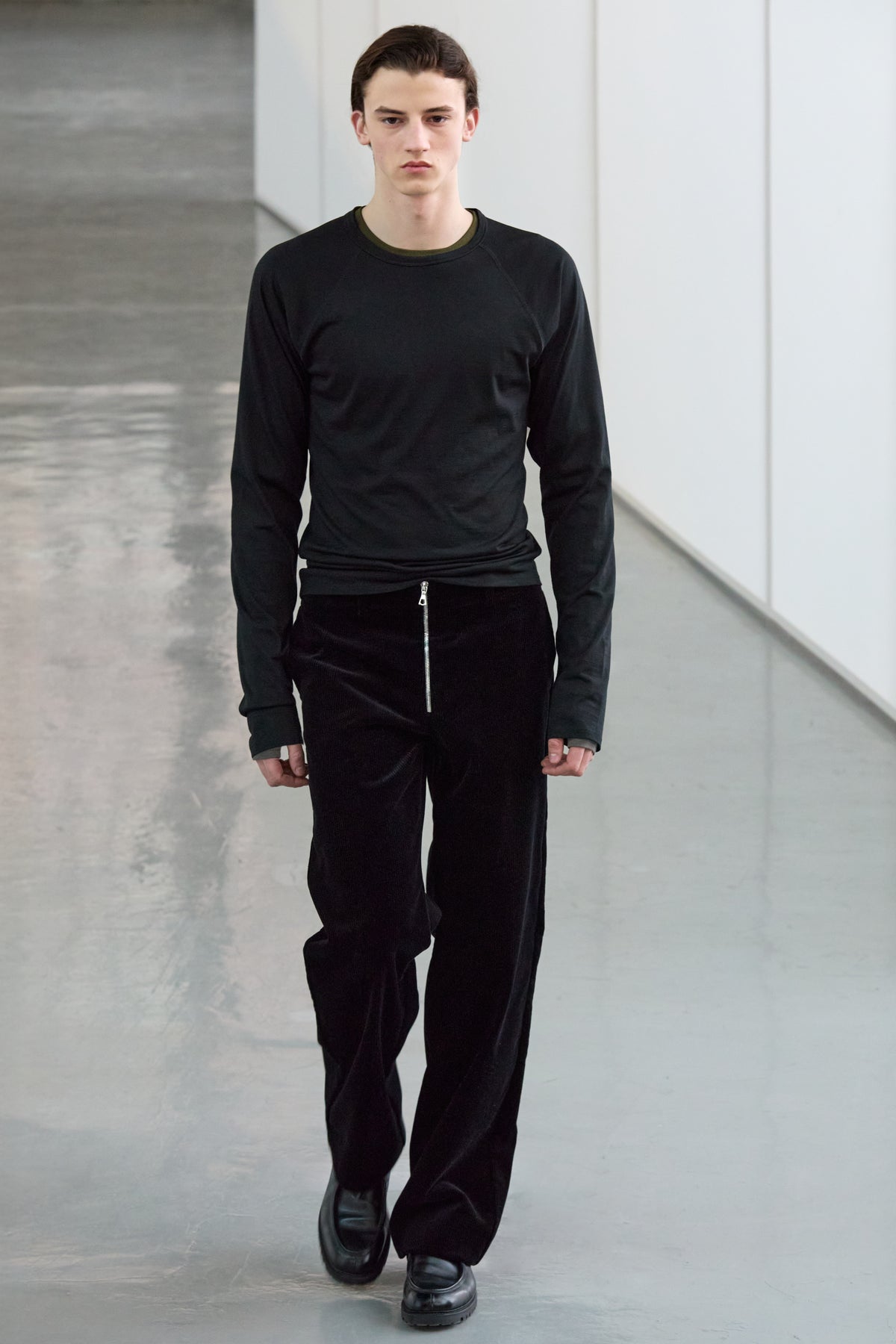 Trousers tyrolean corduroy black