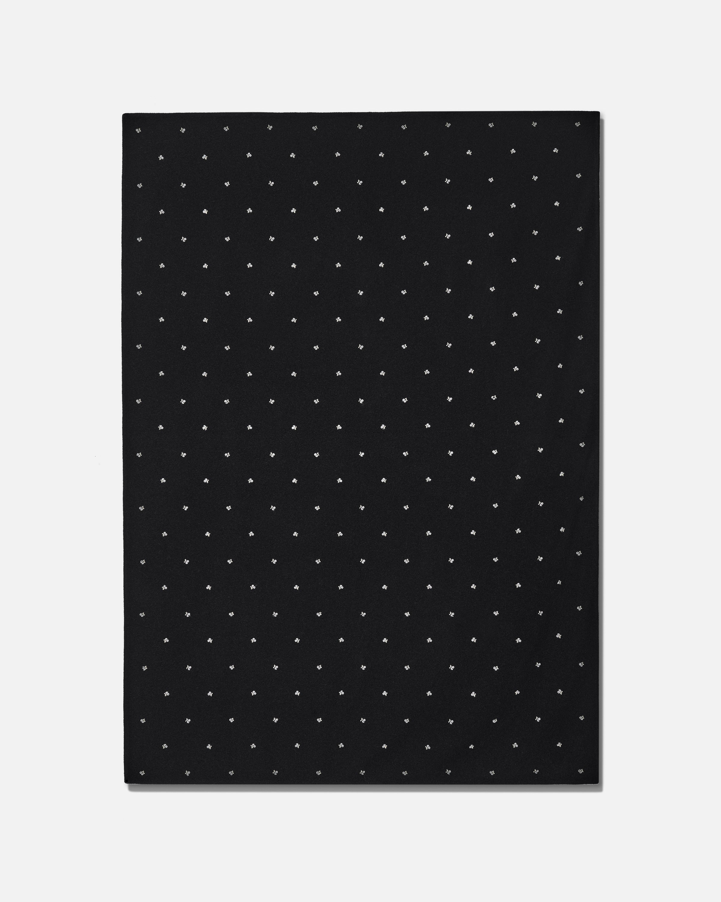 Walker blanket flowers black