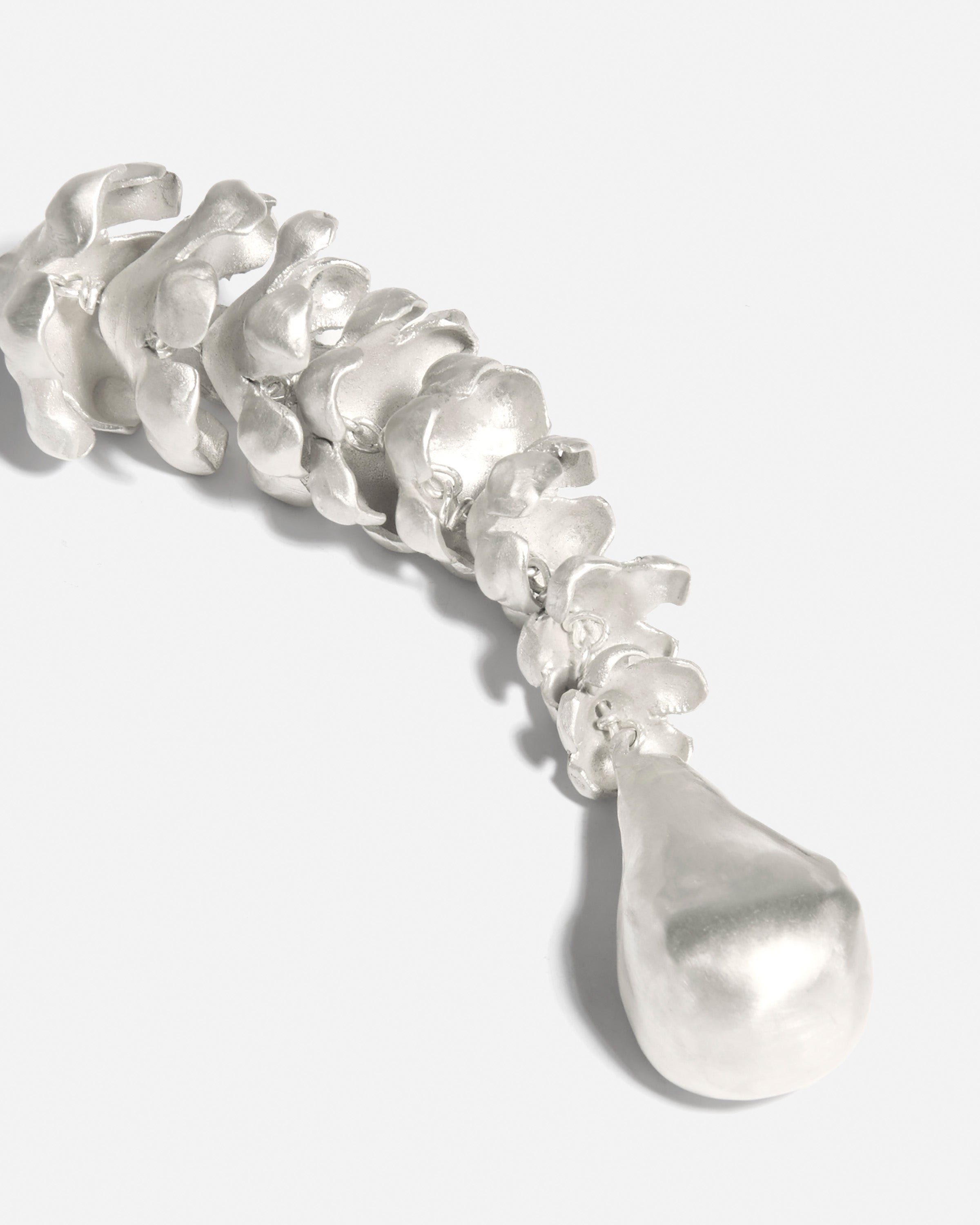 RIER, product: Sterling-silver earrings medium pinecone (fig. 3)