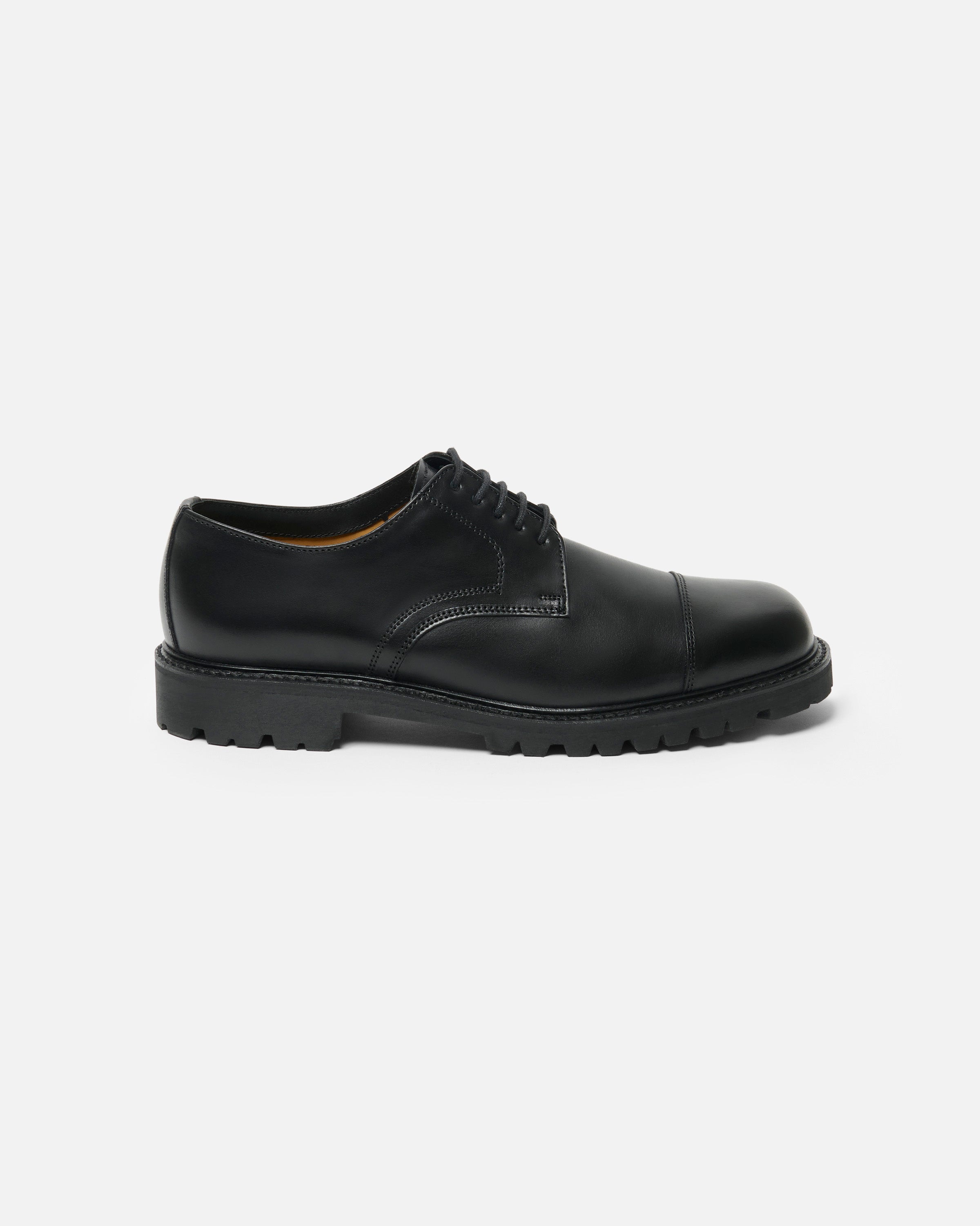 RIER, product: Theresian derby black (fig. 2)