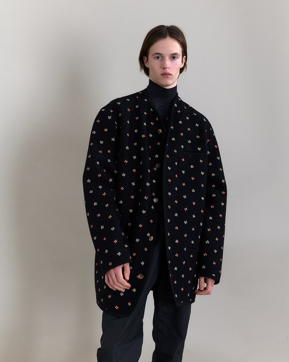 Walker jacket flowers black
